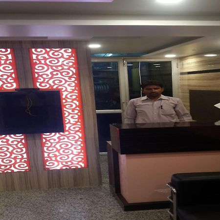 Oyo 86669 Arnav Residency Otel Yeni Delhi Dış mekan fotoğraf