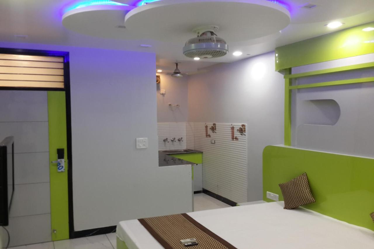 Oyo 86669 Arnav Residency Otel Yeni Delhi Dış mekan fotoğraf