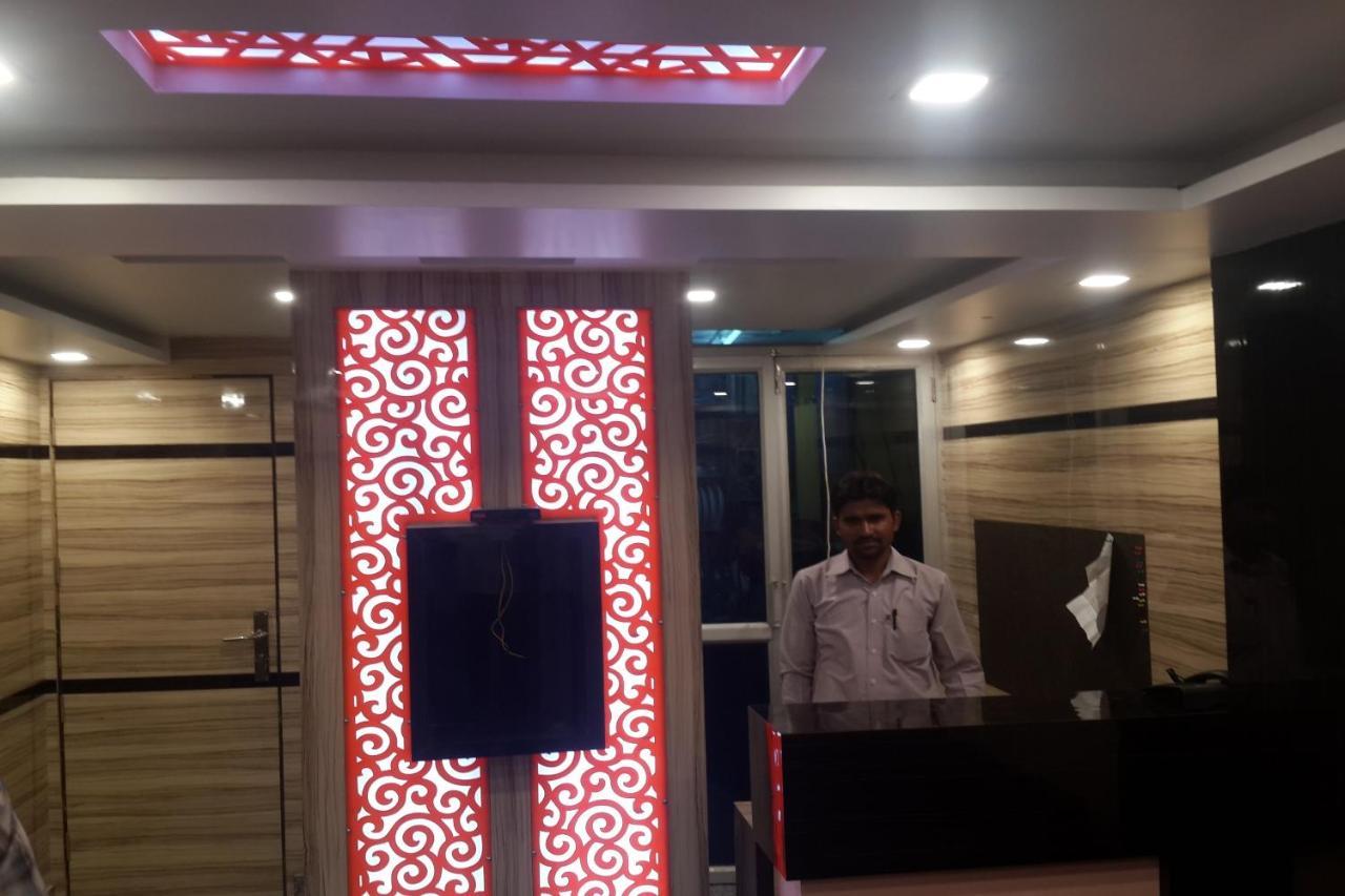 Oyo 86669 Arnav Residency Otel Yeni Delhi Dış mekan fotoğraf