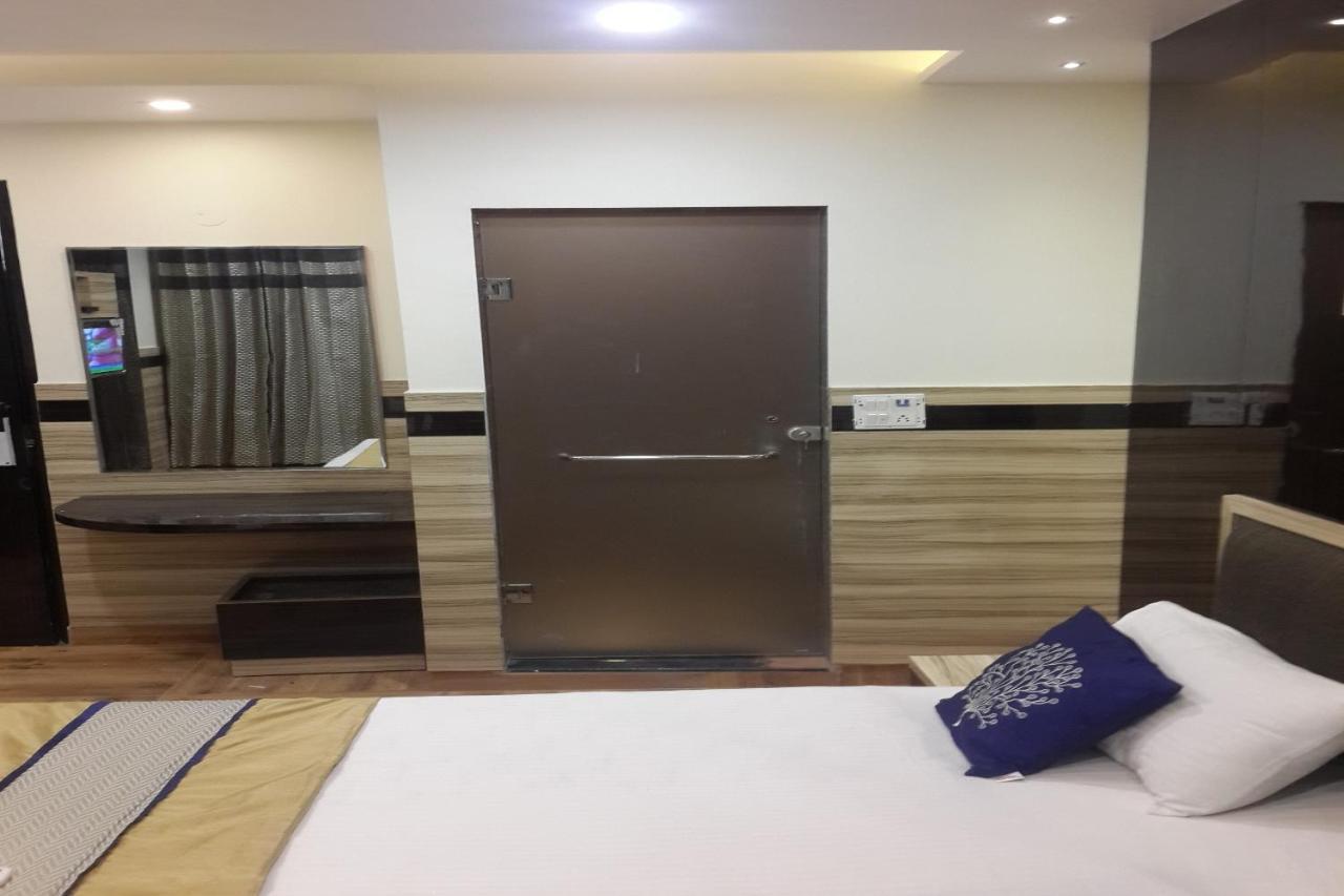 Oyo 86669 Arnav Residency Otel Yeni Delhi Dış mekan fotoğraf